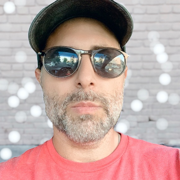 Meet your Posher, Chad - Picture 3 of 3